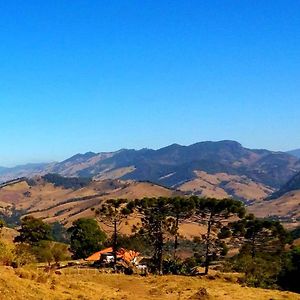 Sitio Sao Francisco - Um Refugio Off-Road No Alto Da Serra Da Mantiqueira 德尔芬莫雷拉 Exterior photo