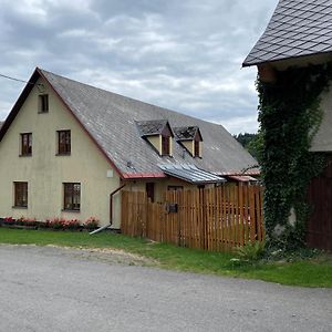 SněžnéUbytovani Samotin公寓 Exterior photo