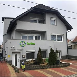 Szelim Motel 塔塔班亚 Exterior photo