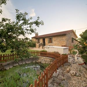 庞特维德拉A Casa Da Charca - Casa Rural Con Jardin别墅 Exterior photo