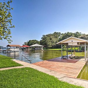 Cedar Creek Reservoir Home With Dock Fish And Boat! Mabank Exterior photo