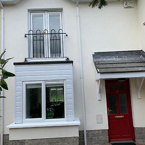 Two Bedroom Town House Beside The River Barrow 卡洛 Exterior photo