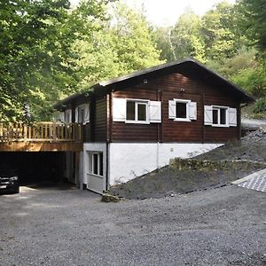 ManhayCosy Chalet In Odeigne With Jacuzzi别墅 Exterior photo