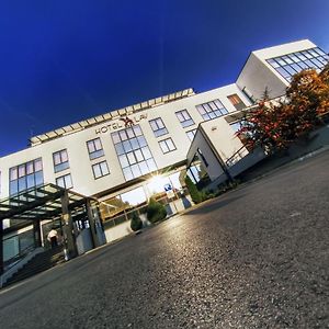 Hotel Lav 武科瓦尔 Exterior photo