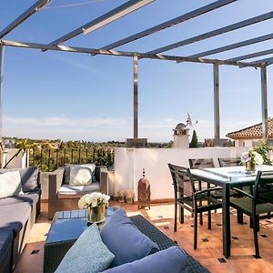 4 Bedroom Holiday Penthouse Near Puerto Banus, In Nueva Andalucia 马尔韦利亚 Exterior photo