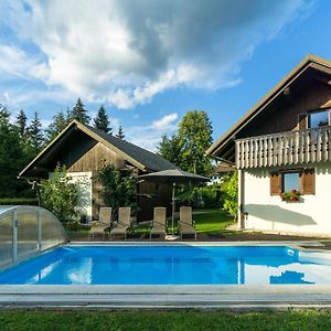 Holiday House In Nature With Pool, Pr Matazic 卡姆尼克 Exterior photo
