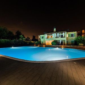 Le Corti Caterina Apartments With Pool By Wonderful Italy 代森扎诺-德尔加达 Exterior photo