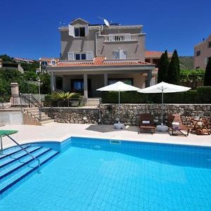 Zupa Dubrovacka Guest House 米利尼 Exterior photo