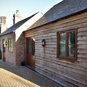 Finest Retreats - Shropshire Cottage, 2 Bedrooms, Sleeps 3 Marchamley Exterior photo