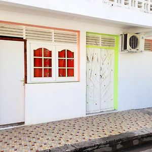 Studio A Capesterre De Marie Galante A 100 M De La Plage Avec Vue Sur La Ville Exterior photo