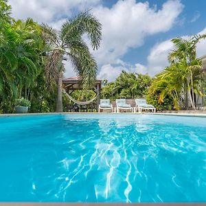 Villa Kaline, 3Ch, Piscine, Jardin Tropical 勒沃克兰 Exterior photo