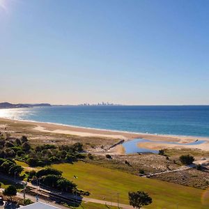 黄金海岸Club Wyndham Kirra Beach公寓式酒店 Exterior photo