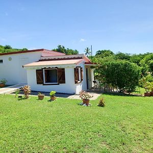 Maison D'Une Chambre Avec Jardin Clos Et Wifi A Grand Bourg Exterior photo