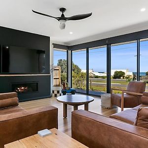 Benswan At The Bay - Modern 5-Bedroom Holiday Home 阿波罗湾 Exterior photo