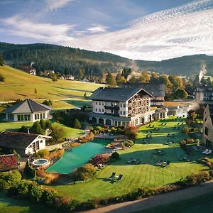 Wellness & Genuss Resort - Engel Obertal 拜尔斯布龙 Exterior photo