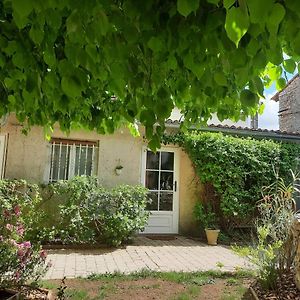 Saint-Martin-la-PalluLe Clos Du Coteau住宿加早餐旅馆 Exterior photo