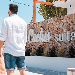 Cactus Suites 法里拉基 Exterior photo