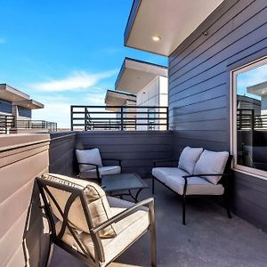 Private Rooftop Patio + 4 Story Home In Downtown Fw 沃思堡 Exterior photo