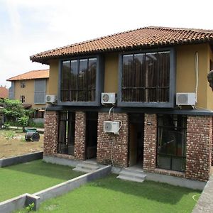 Ganga Kutir Oak Villa On 莱查克 Exterior photo