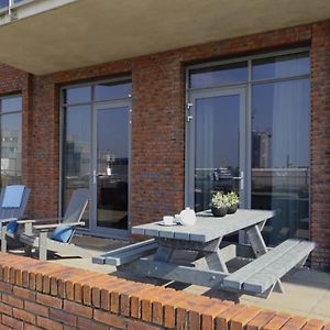 Modern Apartment In The Scheveningen Harbor 海牙 Exterior photo