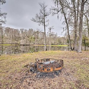 Unplugged Withlacoochee Riverfront Retreat! 布什奈尔 Exterior photo