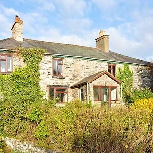 LlansannanHendre Aled Farmhouse别墅 Exterior photo