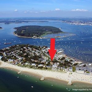 Top Floor Sandbanks Apartment With Free Parking Just Minutes From The Beach And Bars Canford Cliffs Exterior photo