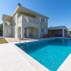 Awesome Home In Lovrec With Kitchen Exterior photo