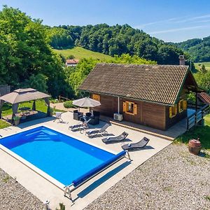 Stunning Home In Krapinske Toplice Mala Erpenja Exterior photo