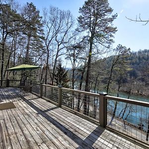 Lakeside Retreat On Lake Rabun Lakemont Exterior photo