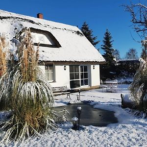 Reetferienhaus - Schaprode Hafen公寓 Exterior photo