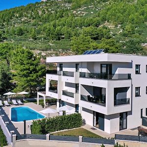 Stunning Apartment In Baska Voda With Outdoor Swimming Pool Exterior photo