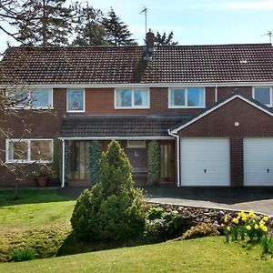 Nant Gloyw Oswestry住宿加早餐旅馆 Exterior photo