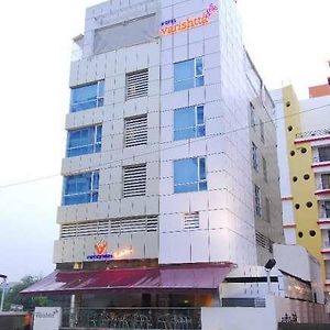Hotel Varishtta 纳威孟买 Exterior photo