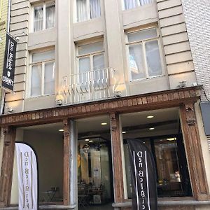 Den Belgiek Beer And Bed Apartment 赫拉尔兹贝亨 Exterior photo