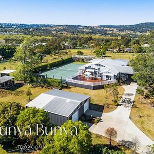 Bunya Bunya Luxury Estate Toowoomba Set Over 2 Acres With Tennis Court Exterior photo
