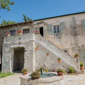 YpsilasCharilaos Spiti Old Perithia别墅 Exterior photo