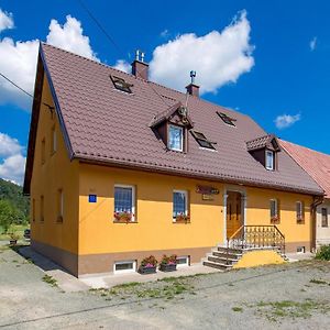 Cozy Apartment In Fuzine With Kitchen Exterior photo