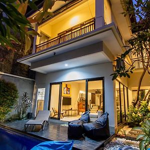 Villa Kekasih By Bali Prime Hospitality 塞米亚克 Exterior photo