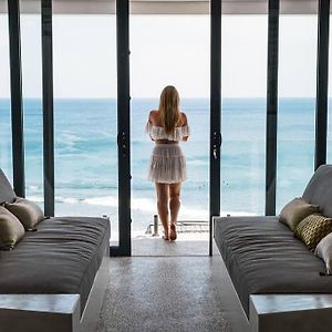 Villa Endless - Two Bedroom Family Suite - Beachfront Luxury - Bingin Beach 乌鲁瓦图 Exterior photo