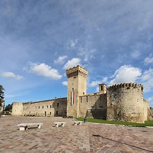 Castel San Giovanni  Cento Fiori酒店 Exterior photo
