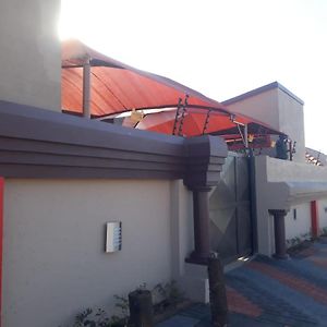 Sunset View Palace Guest House Soshanguve Exterior photo