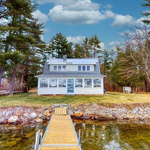 Lakeshore Living Monmouth Exterior photo