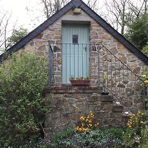 Cozy Camborne Studio Retreat With Two Single Beds公寓 Exterior photo