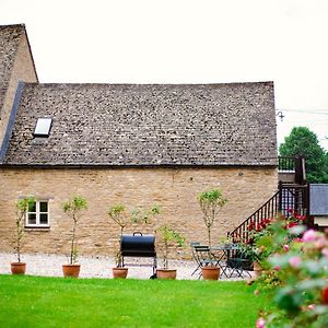 奇平诺顿Hayloft At Newbarn Farm别墅 Exterior photo