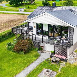 Gorgeous Home In Vestnes With Wifi Exterior photo