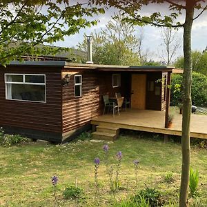 布里德波特Cozy And Peaceful Cabin 15 Mins From Lyme Regis别墅 Exterior photo