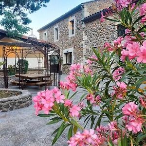 Hotel Du Cros D'Auzon Saint-Maurice-dʼArdèche Exterior photo