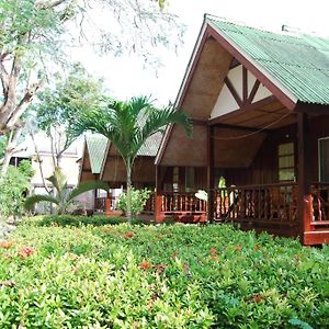 Rose Garden Samui Bungalows 拉迈海滩 Room photo