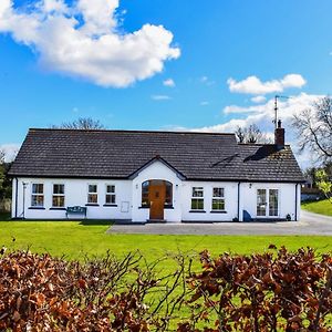 The Heights & Hollows Farmhouse, Saul, Downpatrick, Sleeps 14 Exterior photo